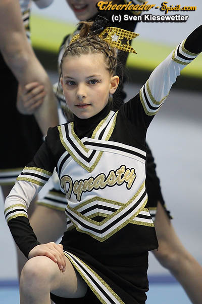 ../Images/Dynasty Cheerleader PW_028.jpg